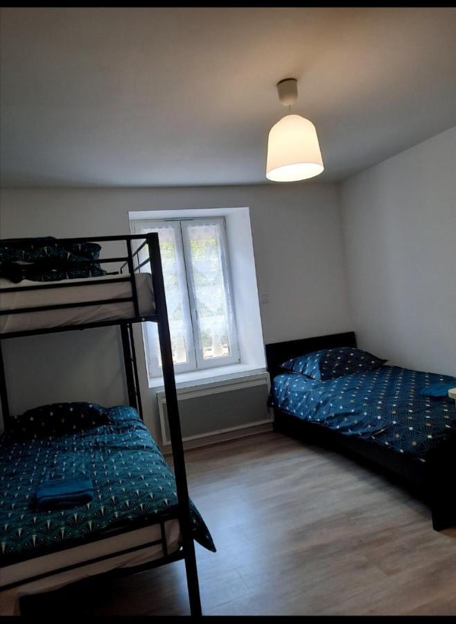 Charmant Logis En Duplex Жерарме Экстерьер фото